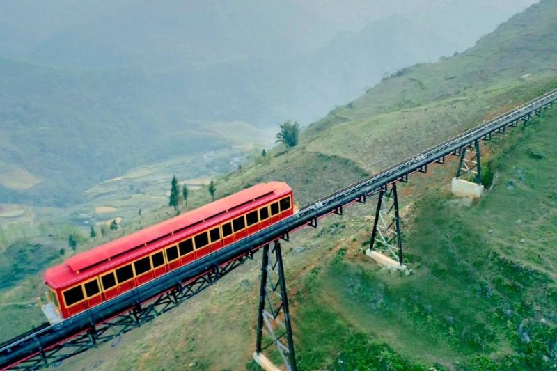 Thung lũng Mường Hoa có lẽ là cái tên đã quá quen thuộc với tin đồ du lịch vùng cao như Sapa